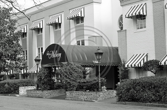 Mulberry Inn